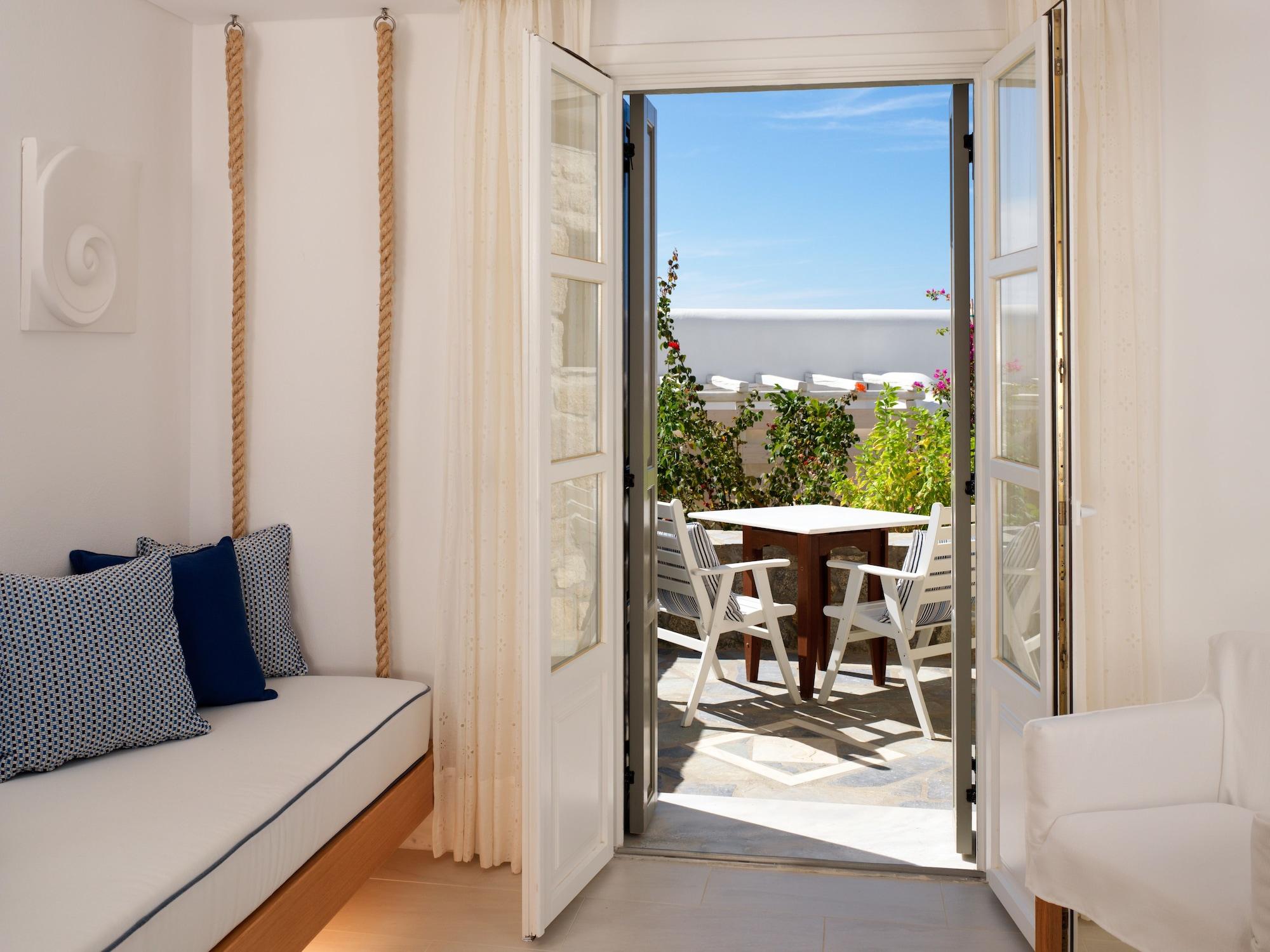 Hotel Mykonos Grand &