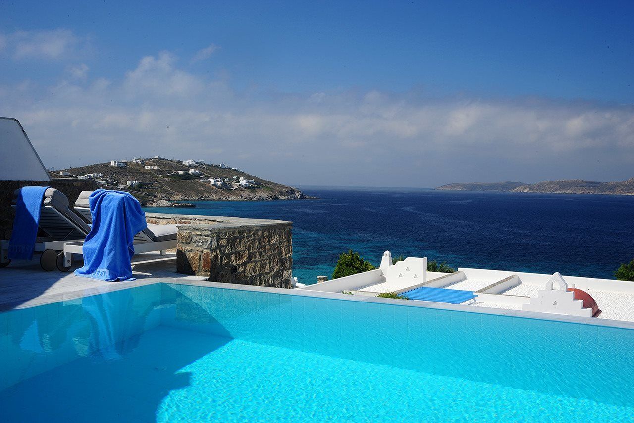 Mykonos Grand & Agios Ioannis Diakoftis